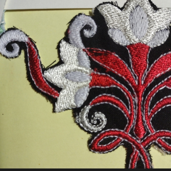 Embroidery Flower Patch - Picture 3 of 4